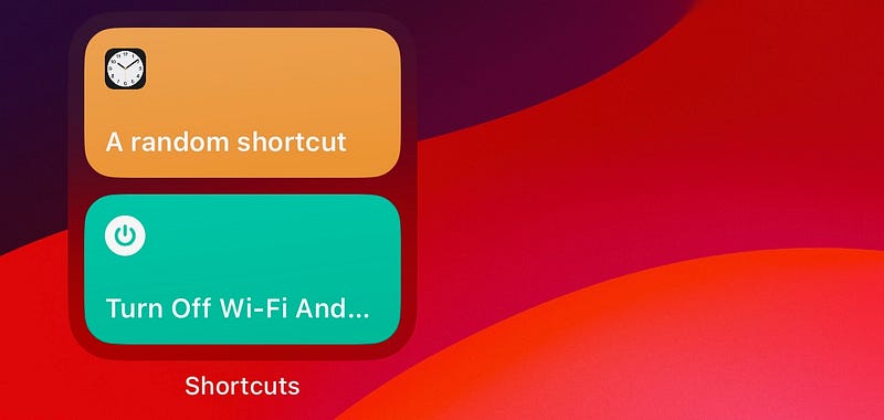 Small Shortcuts widget in iOS 17