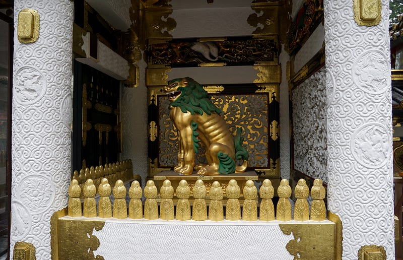 Upside-down pillar at Yomeimon Gate, symbolizing imperfection.