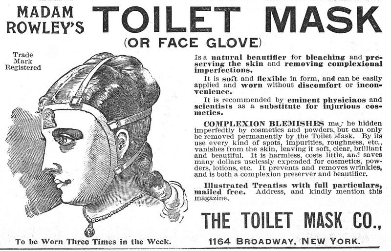 The toilet mask was a flexible beauty tool.